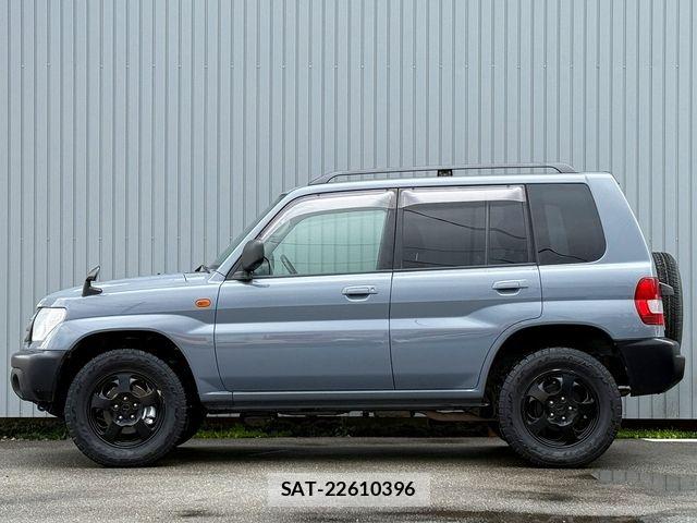 Mitsubishi PAJERO IO 2000-10 7878704-9