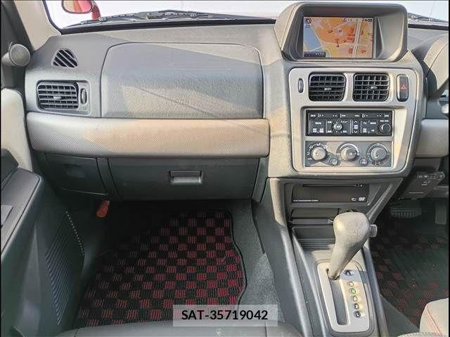 Mitsubishi PAJERO IO 2003-04 7878705-15