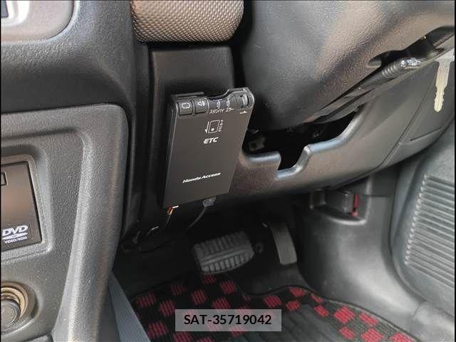 Mitsubishi PAJERO IO 2003-04 7878705-18