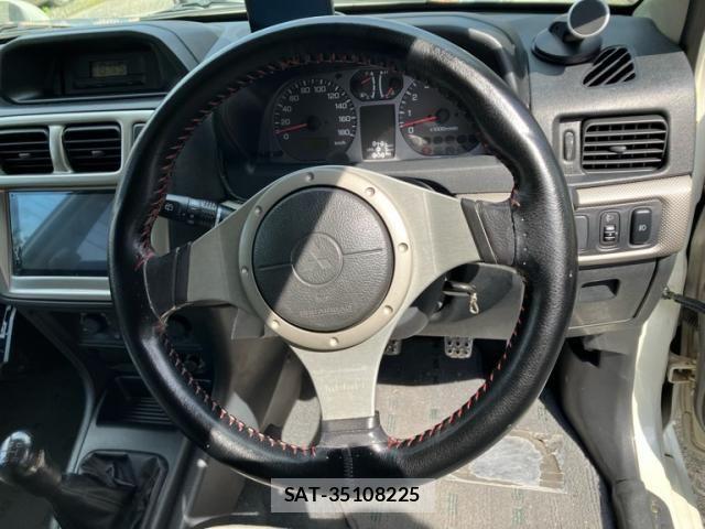 Mitsubishi PAJERO IO 2006-08 8037528-18