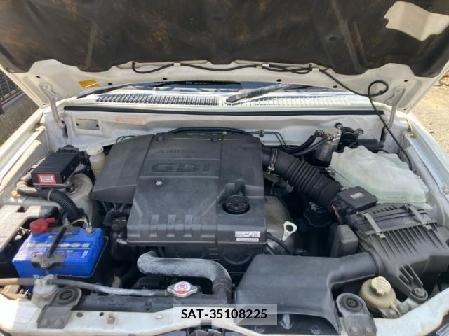 Mitsubishi PAJERO IO 2006-08 8037528-25