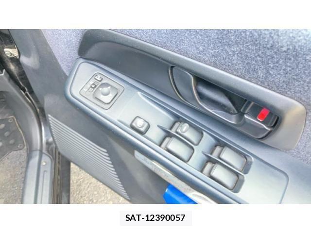 Mitsubishi PAJERO IO 2001-06 8355303-14
