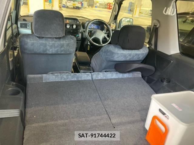Mitsubishi PAJERO IO 2002-05 8368044-14