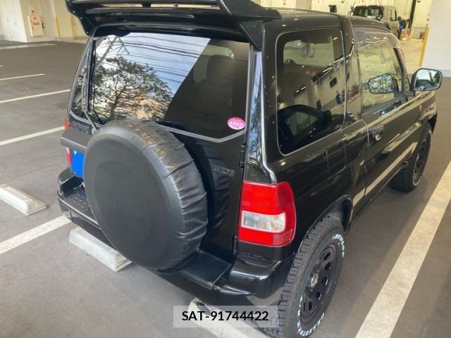 Mitsubishi PAJERO IO 2002-05 8368044-5