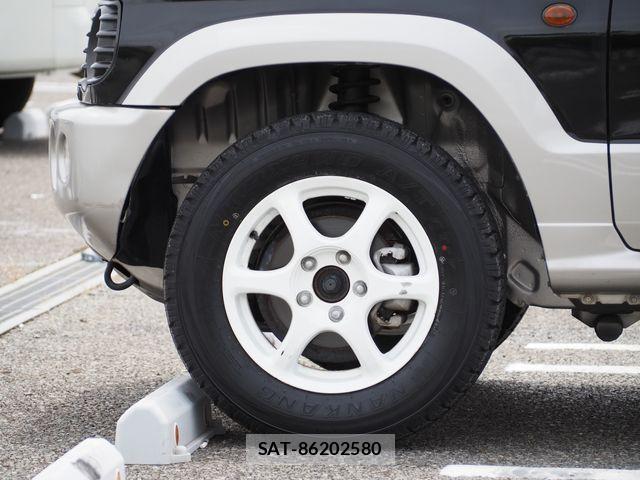 Mitsubishi PAJERO MINI 2004-02 7509640-9