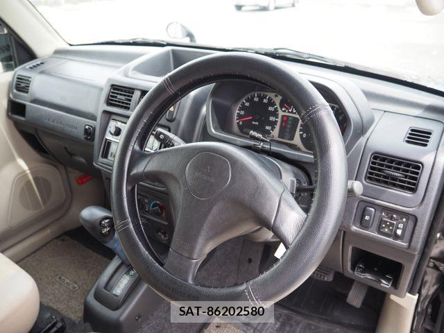 Mitsubishi PAJERO MINI 2004-02 7509640-1