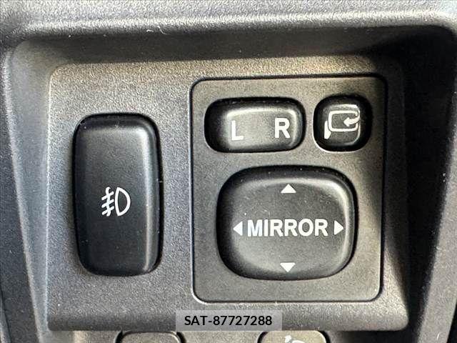 Mitsubishi PAJERO MINI 2008-09 8075081-24