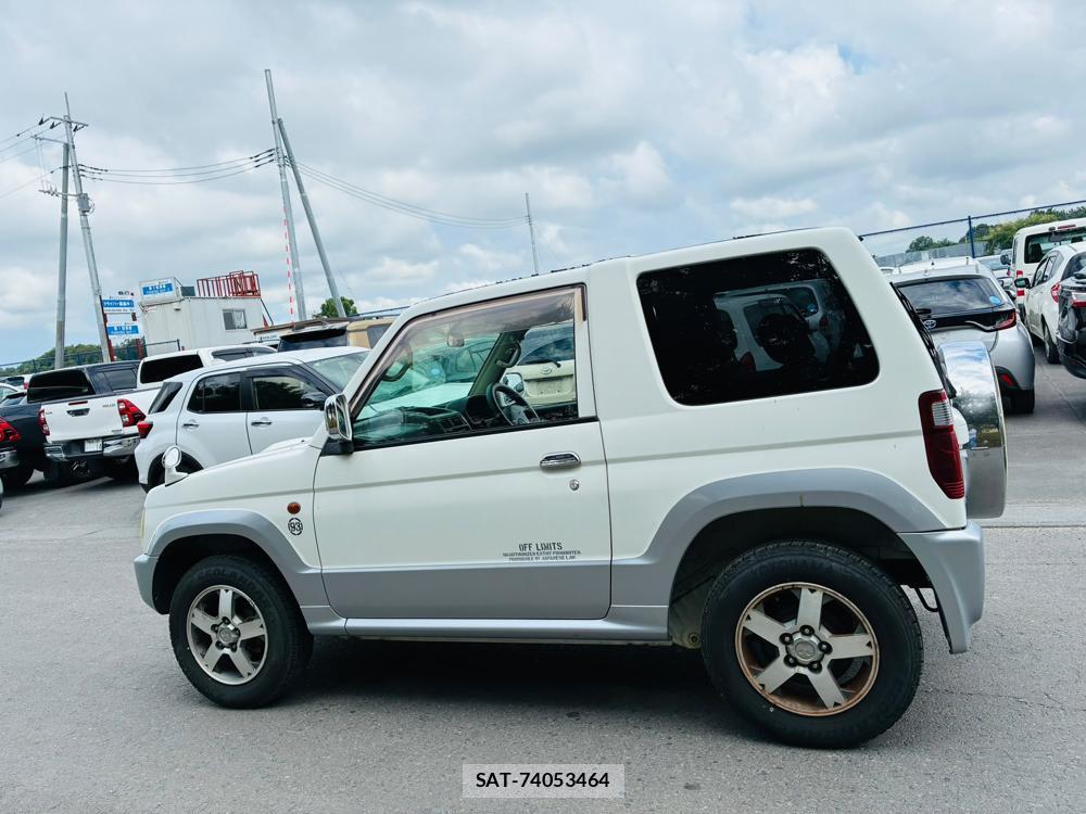 Mitsubishi PAJERO MINI 2007-07 8144178-1