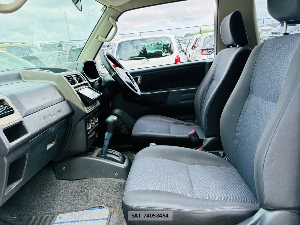 Mitsubishi PAJERO MINI 2007-07 8144178-9