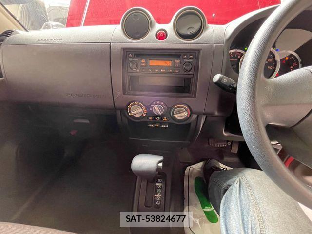 Mitsubishi PAJERO MINI 2009-09 8849047-17