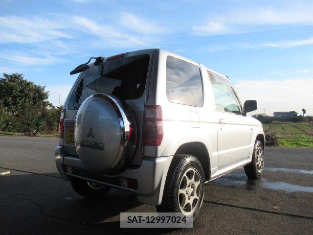 Mitsubishi PAJERO MINI 2006-04 516534-9