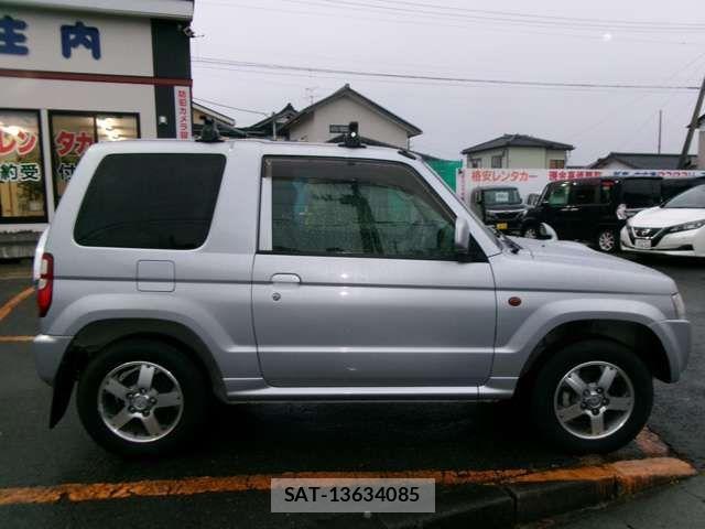 Mitsubishi PAJERO MINI 2010-12 2319934-3