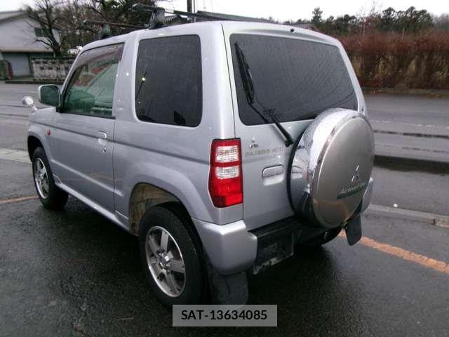 Mitsubishi PAJERO MINI 2010-12 2319934-6