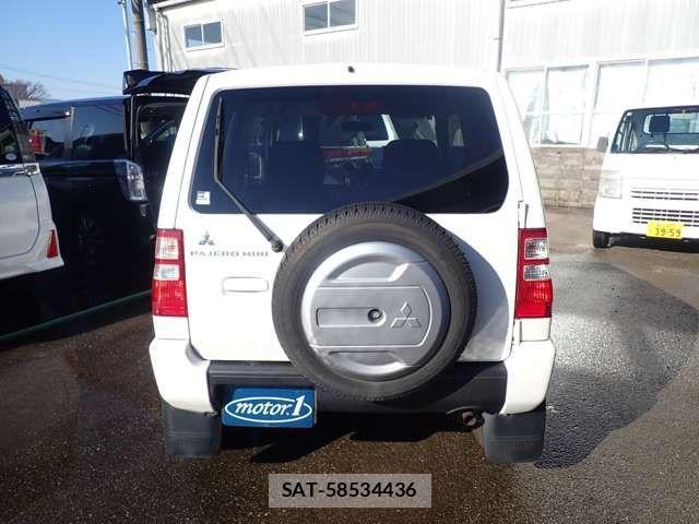 Mitsubishi PAJERO MINI 2012-11 3908688-3