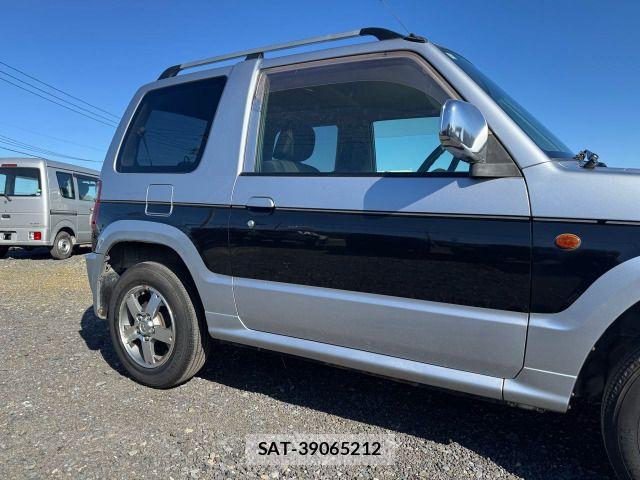 Mitsubishi PAJERO MINI 2006-01 4976045-9