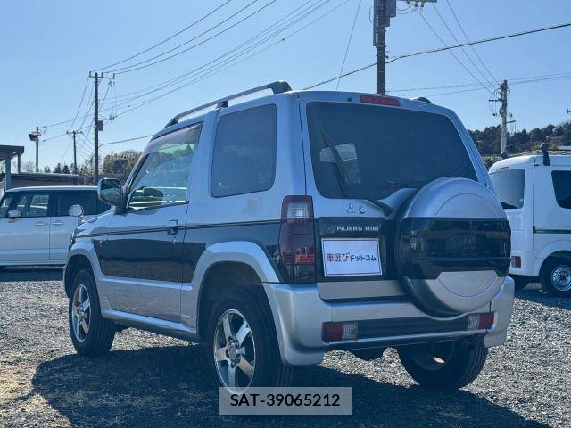 Mitsubishi PAJERO MINI 2006-01 4976045-5