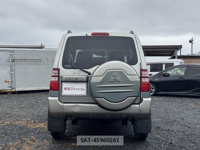 Mitsubishi PAJERO MINI 2004-06 6305846-6