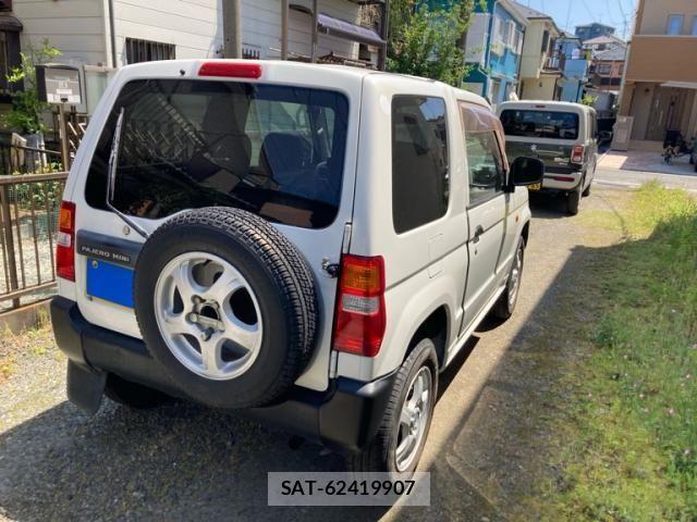 Mitsubishi PAJERO MINI 1998-11 6910997-8