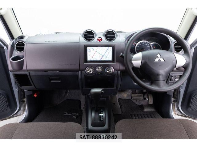 Mitsubishi PAJERO MINI 2011-05 7218301-1
