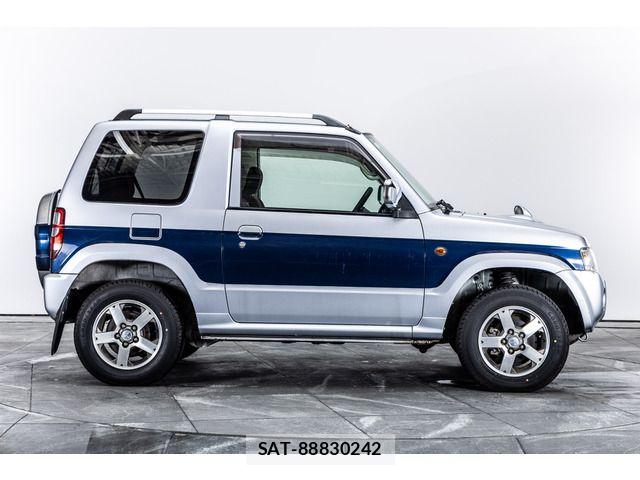 Mitsubishi PAJERO MINI 2011-05 7218301-7