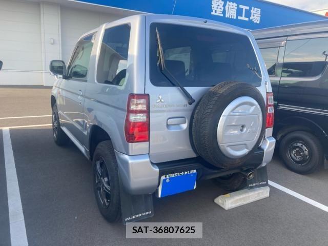 Mitsubishi PAJERO MINI 2009-02 7223374-13