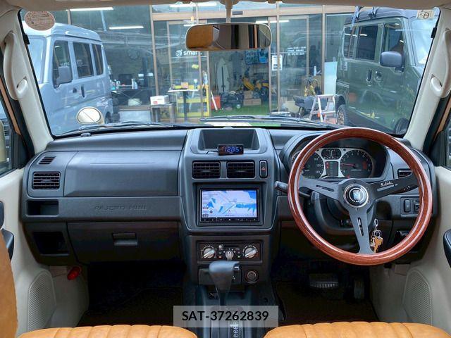Mitsubishi PAJERO MINI 2005-06 7223372-9
