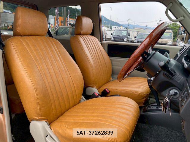 Mitsubishi PAJERO MINI 2005-06 7223372-10