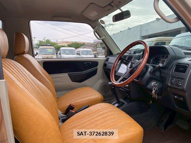 Mitsubishi PAJERO MINI 2005-06 7223372-11
