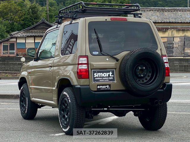 Mitsubishi PAJERO MINI 2005-06 7223372-7