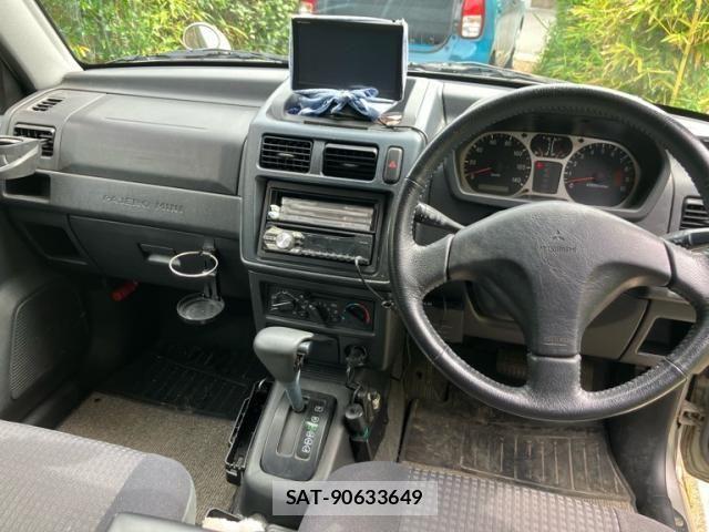 Mitsubishi PAJERO MINI 2002-03 7215723-17