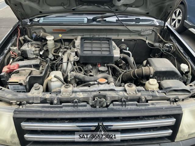 Mitsubishi PAJERO MINI 2012-04 7223381-15