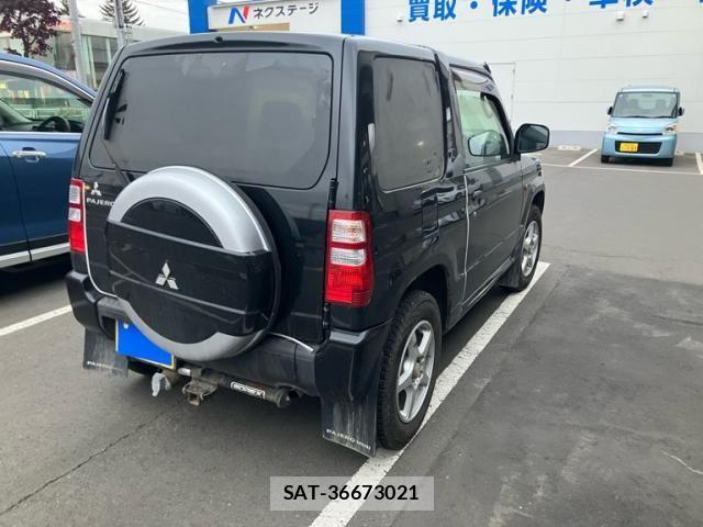 Mitsubishi PAJERO MINI 2012-04 7223381-3