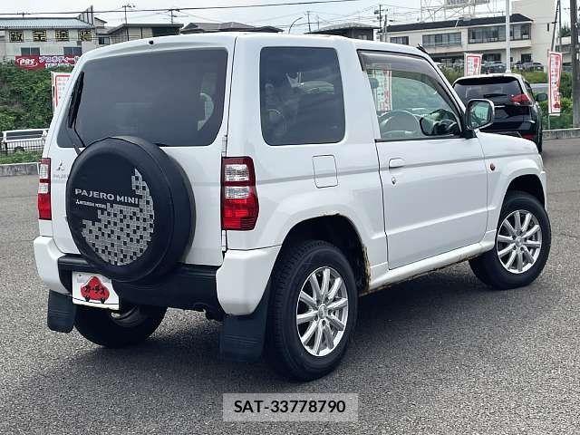 Mitsubishi PAJERO MINI 2011-01 7223377-2