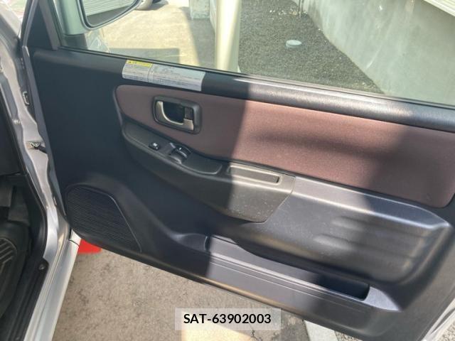 Mitsubishi PAJERO MINI 2010-10 7223379-10