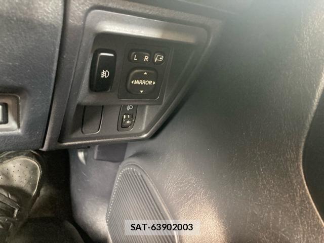 Mitsubishi PAJERO MINI 2010-10 7223379-19