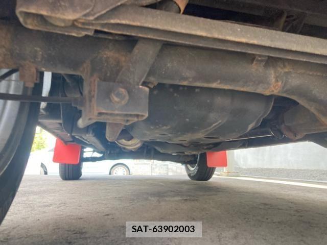 Mitsubishi PAJERO MINI 2010-10 7223379-8