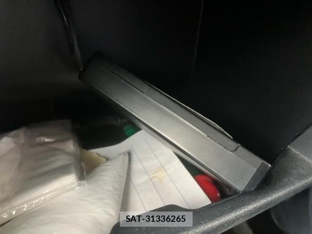Mitsubishi PAJERO MINI 2011-08 7359258-18