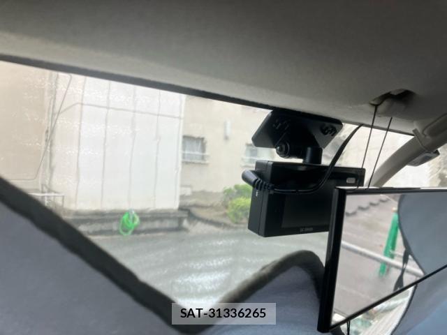 Mitsubishi PAJERO MINI 2011-08 7359258-19
