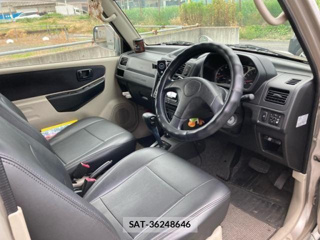 Mitsubishi PAJERO MINI 2004-03 7393494-9