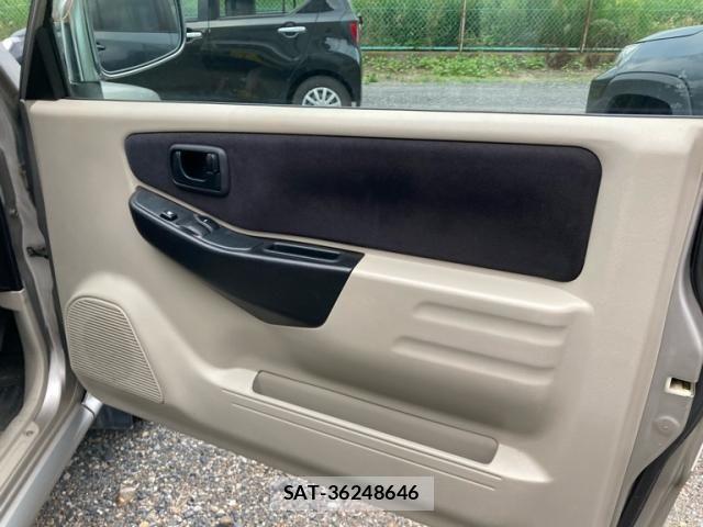 Mitsubishi PAJERO MINI 2004-03 7393494-8