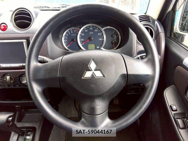 Mitsubishi PAJERO MINI 2011-05 7456689-15