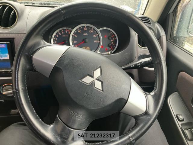 Mitsubishi PAJERO MINI 2008-11 7619114-19