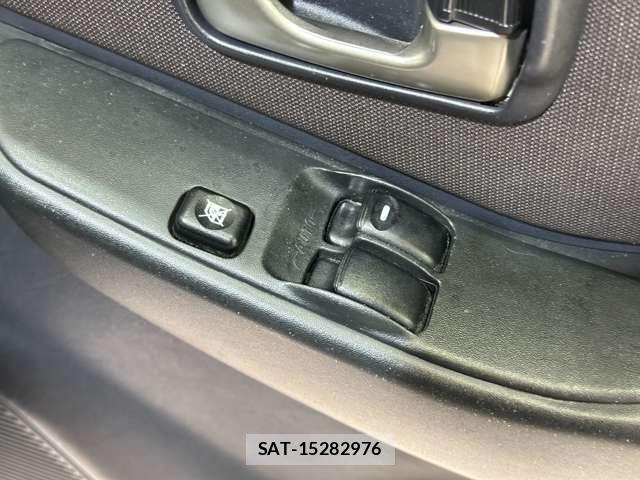 Mitsubishi PAJERO MINI 2012-05 7619111-13
