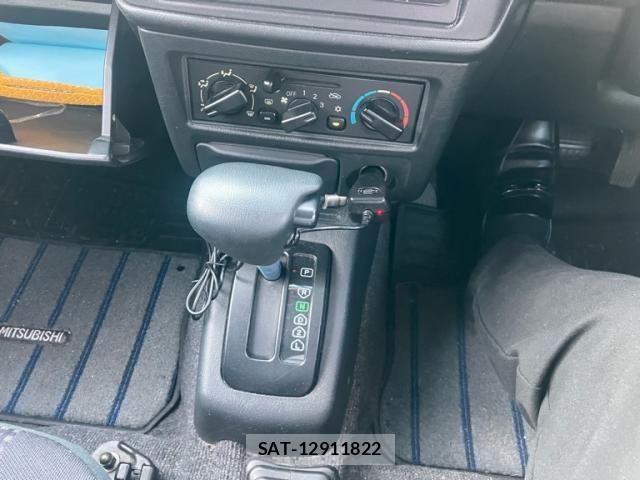 Mitsubishi PAJERO MINI 2002-03 7788093-15