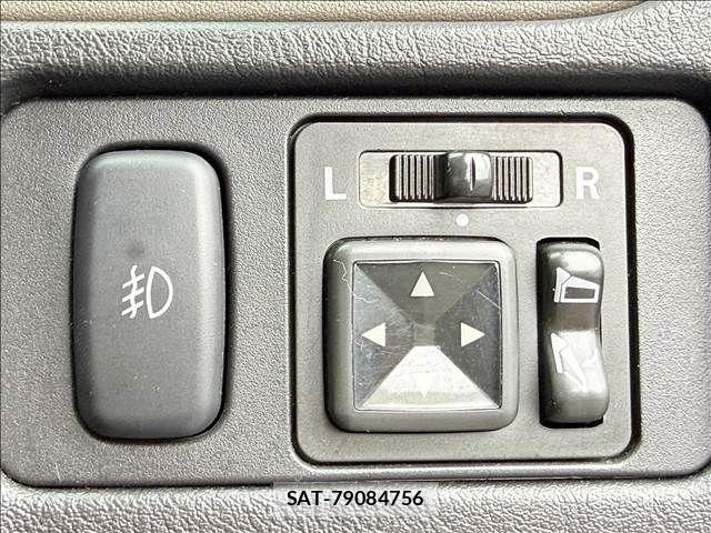 Mitsubishi PAJERO MINI 2008-04 7963240-13