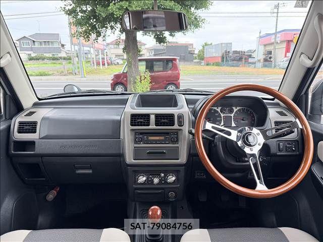 Mitsubishi PAJERO MINI 2008-04 7963240-1