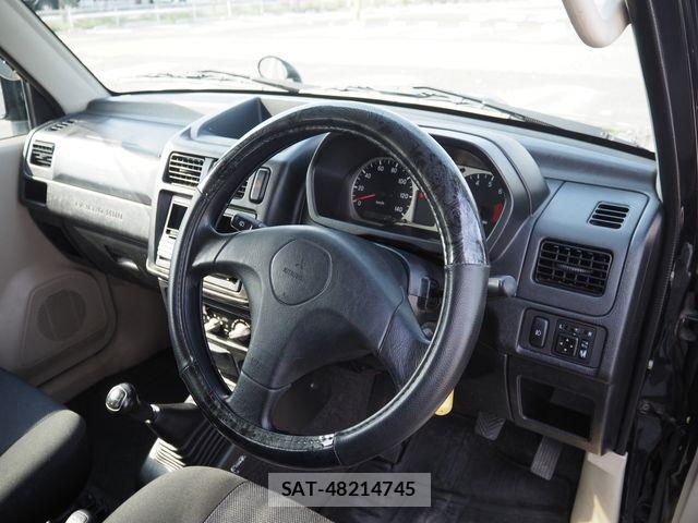Mitsubishi PAJERO MINI 2005-10 8037532-1