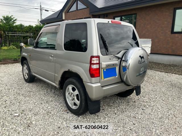 Mitsubishi PAJERO MINI 2004-03 8037538-11