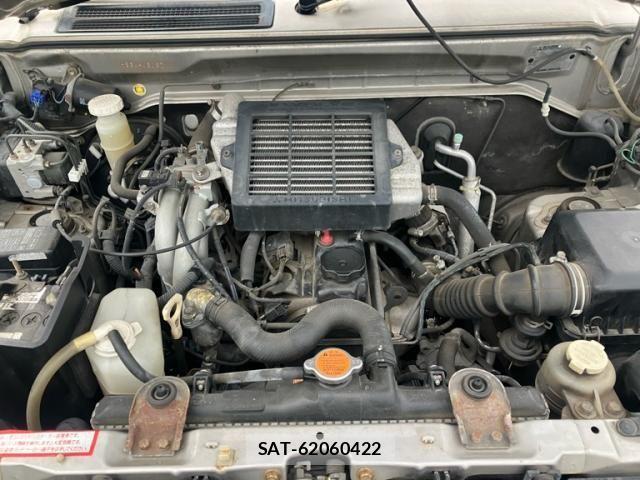 Mitsubishi PAJERO MINI 2004-03 8037538-17