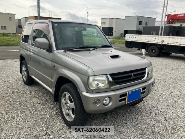 Mitsubishi PAJERO MINI 2004-03 8037538-1
